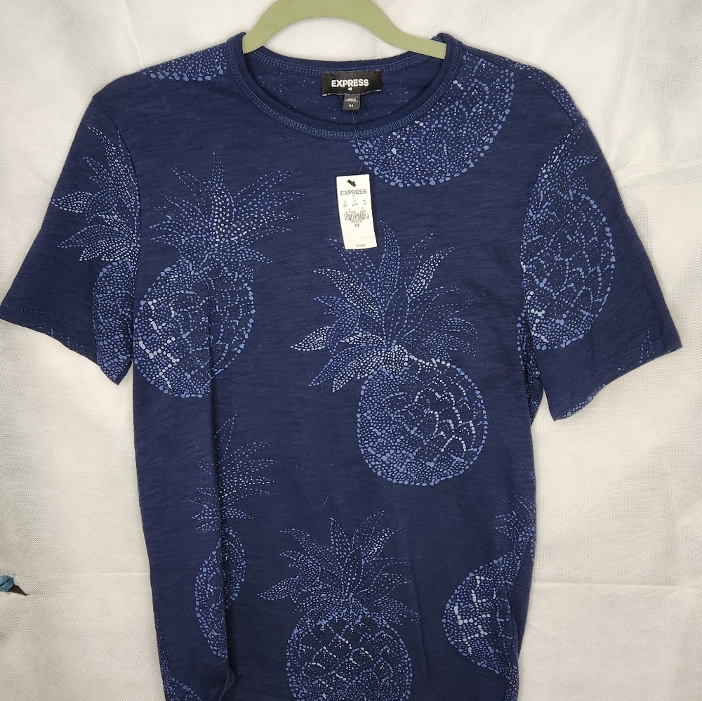 Express Pineapple Men's Shortsleeve Tee